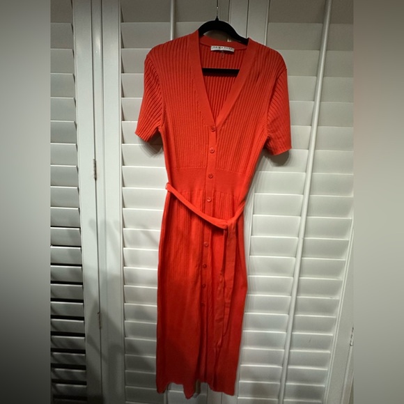 Trina Turk Esmeralda Midi Light Sweater Dress Poppy Sz L/XL - Picture 2 of 6